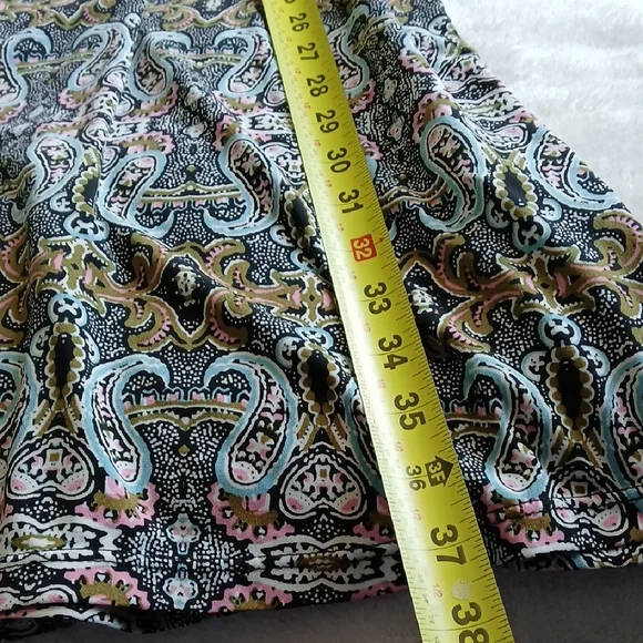 Maggy London Sleeveless V-Neck Midi Dress in Black, Brown, Blue, Pink - Picture 4 of 7